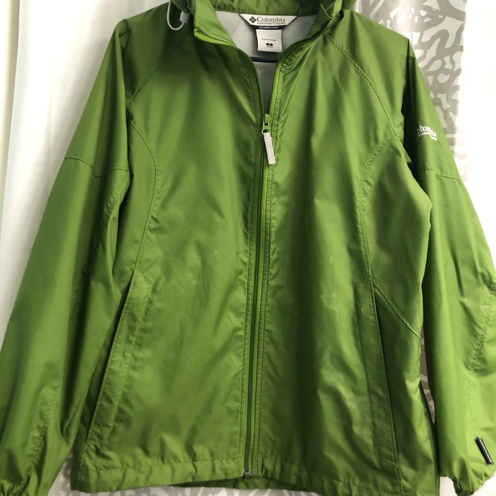 Women’s Columbia Rain Jacket